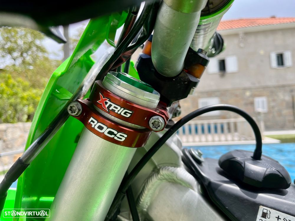 Kawasaki KX 250 F - 10