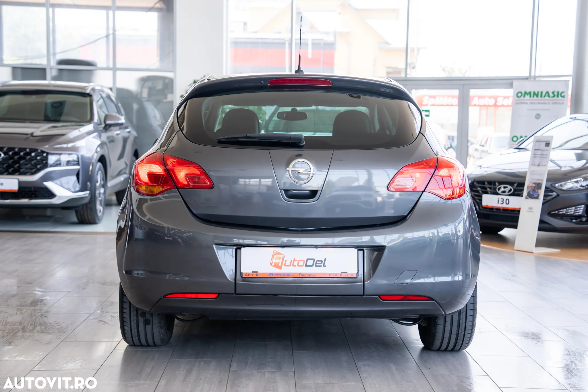 Opel Astra - 11