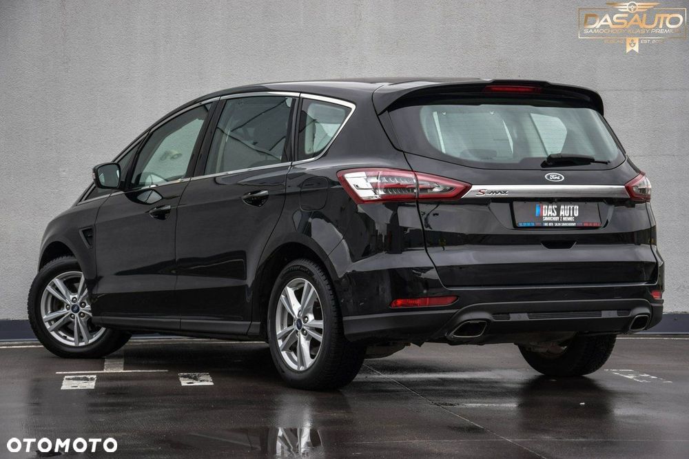 Ford S-Max - 10