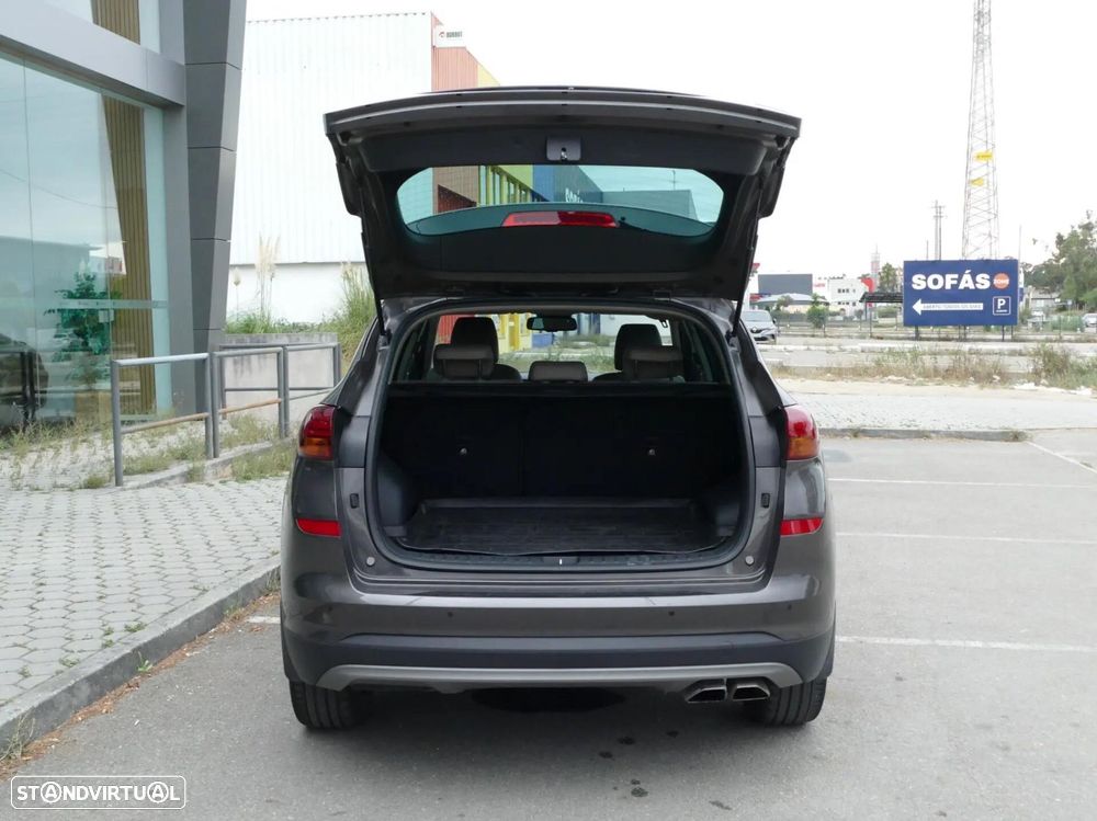 Hyundai Tucson 1.6 CRDi Premium DCT - 14