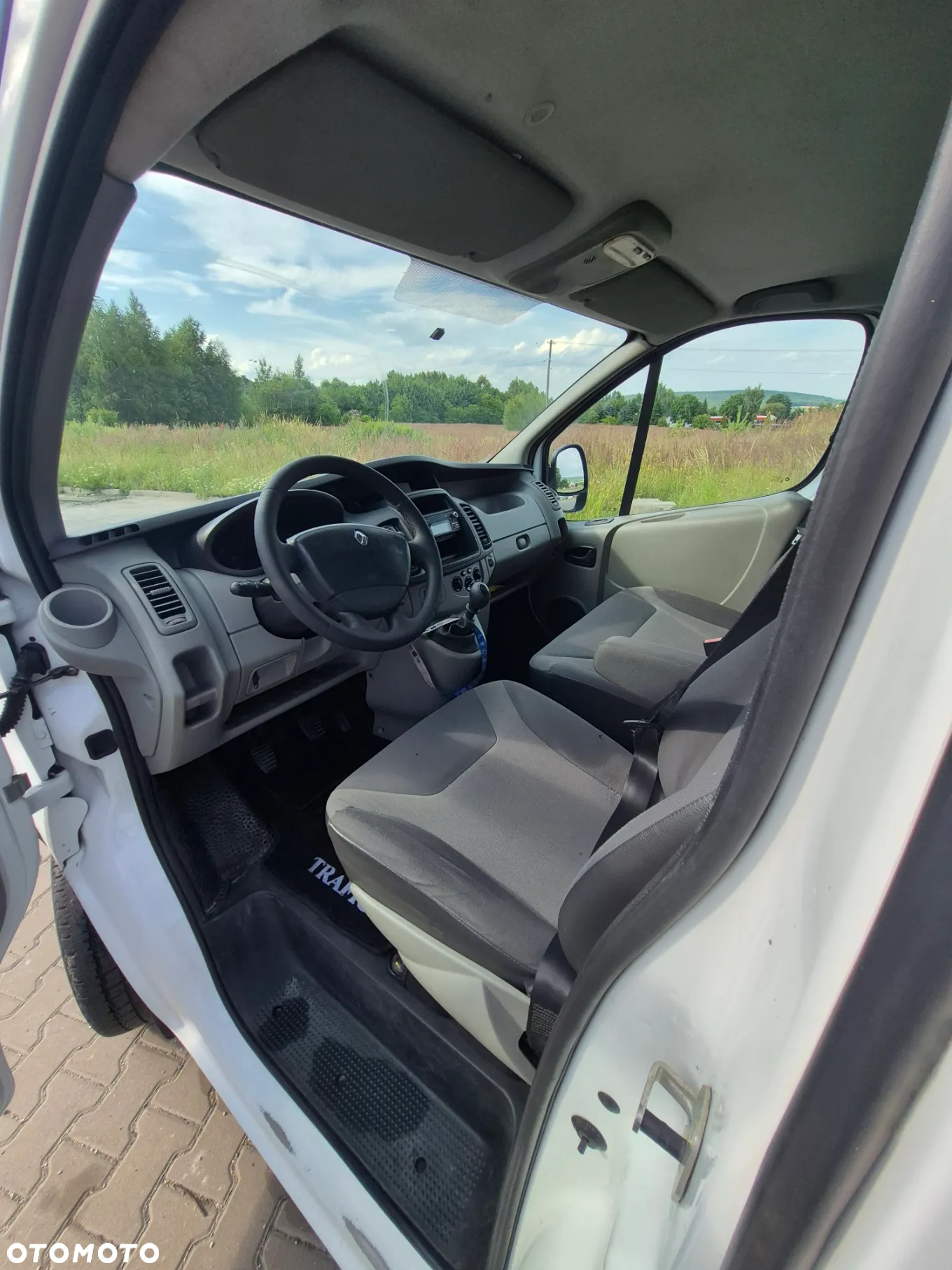Renault Trafic 2.0 dCi 115 Combi L2H1 - 6