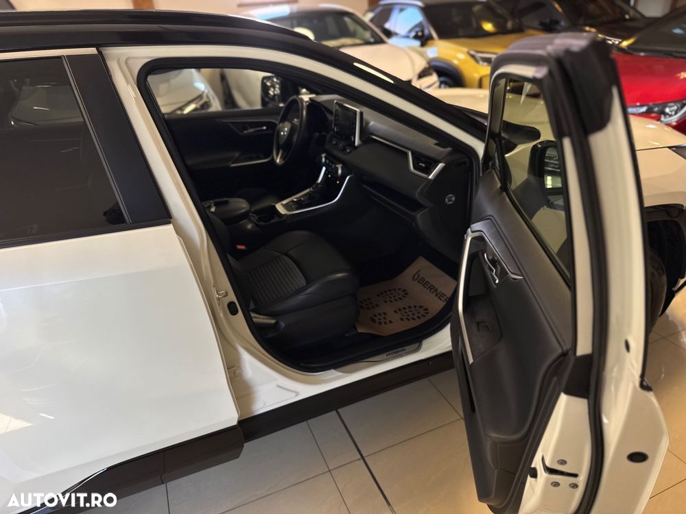 Toyota RAV4 2.5 4x4 Black Edition - 12