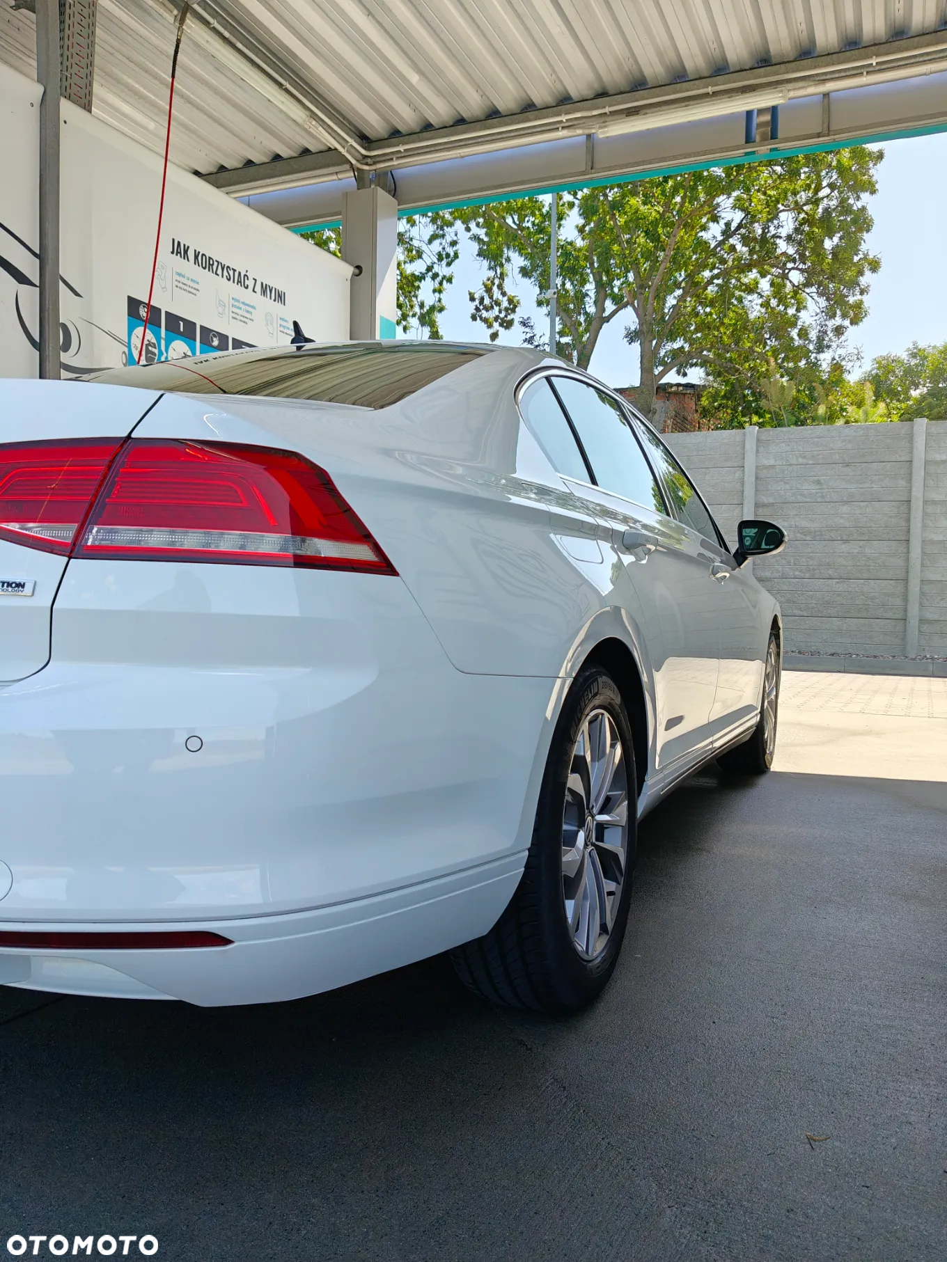 Volkswagen Passat 1.8 TSI BMT Comfortline DSG - 8