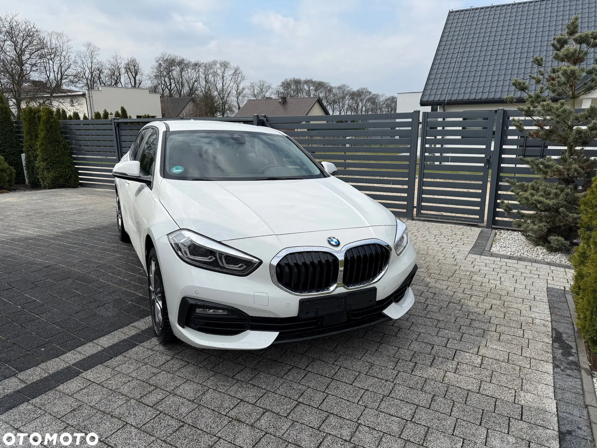 BMW Seria 1 120i Advantage - 12