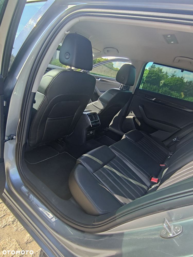 Skoda Superb 2.0 TDI 4x4 L&K DSG - 14