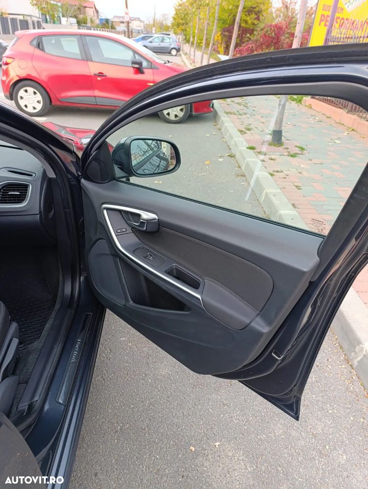 Volvo V60 D2 - 10