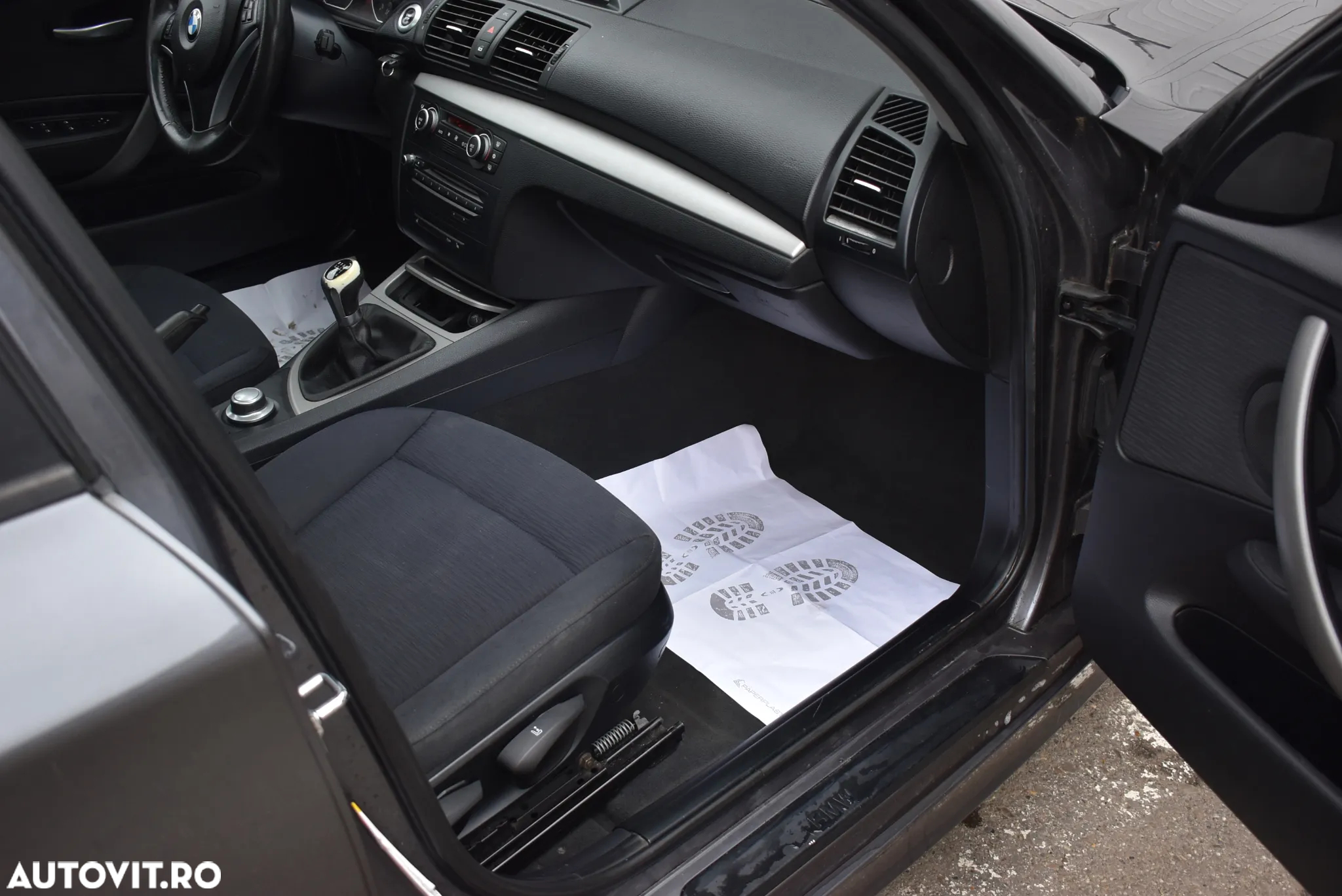 BMW Seria 1 116i - 18
