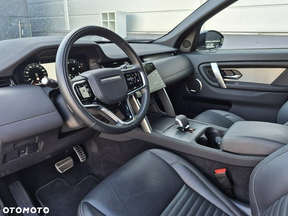 Land Rover Discovery Sport - 21