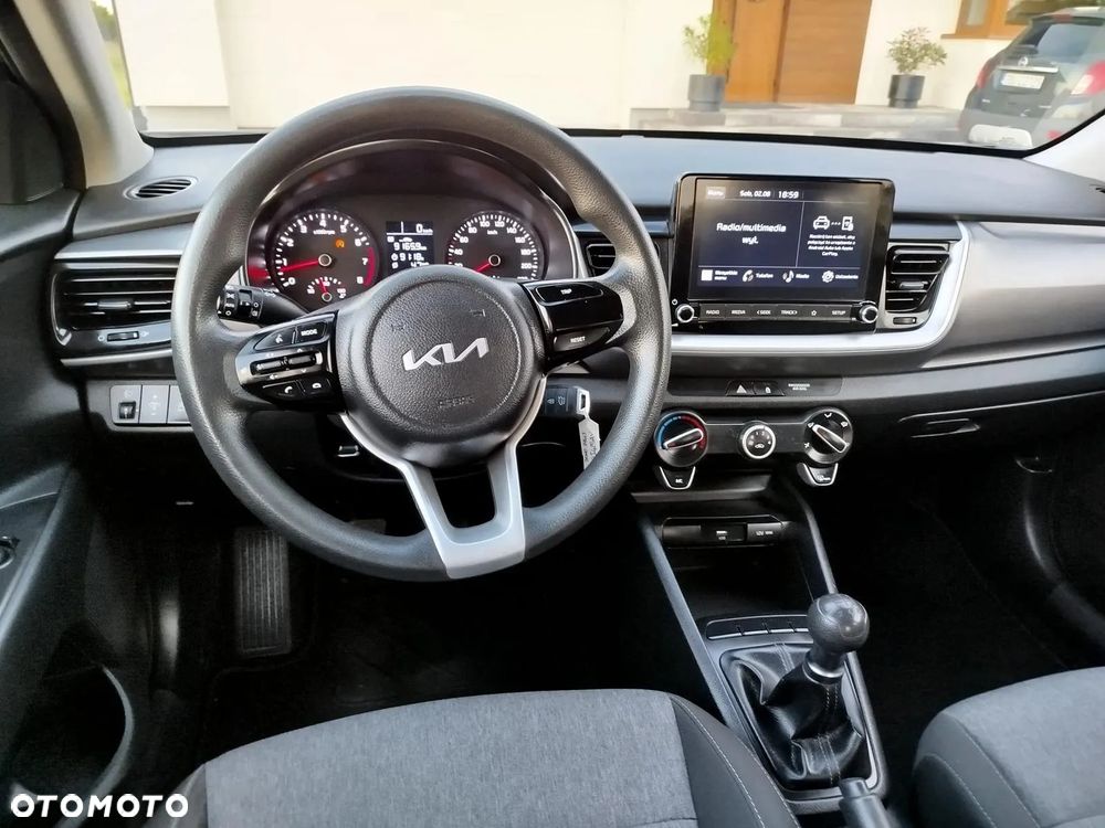 Kia Stonic 1.2 L Business Line - 23
