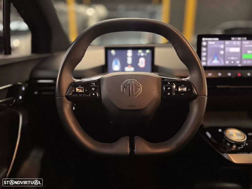 MG MG4 4 Luxury 64 kWh - 13