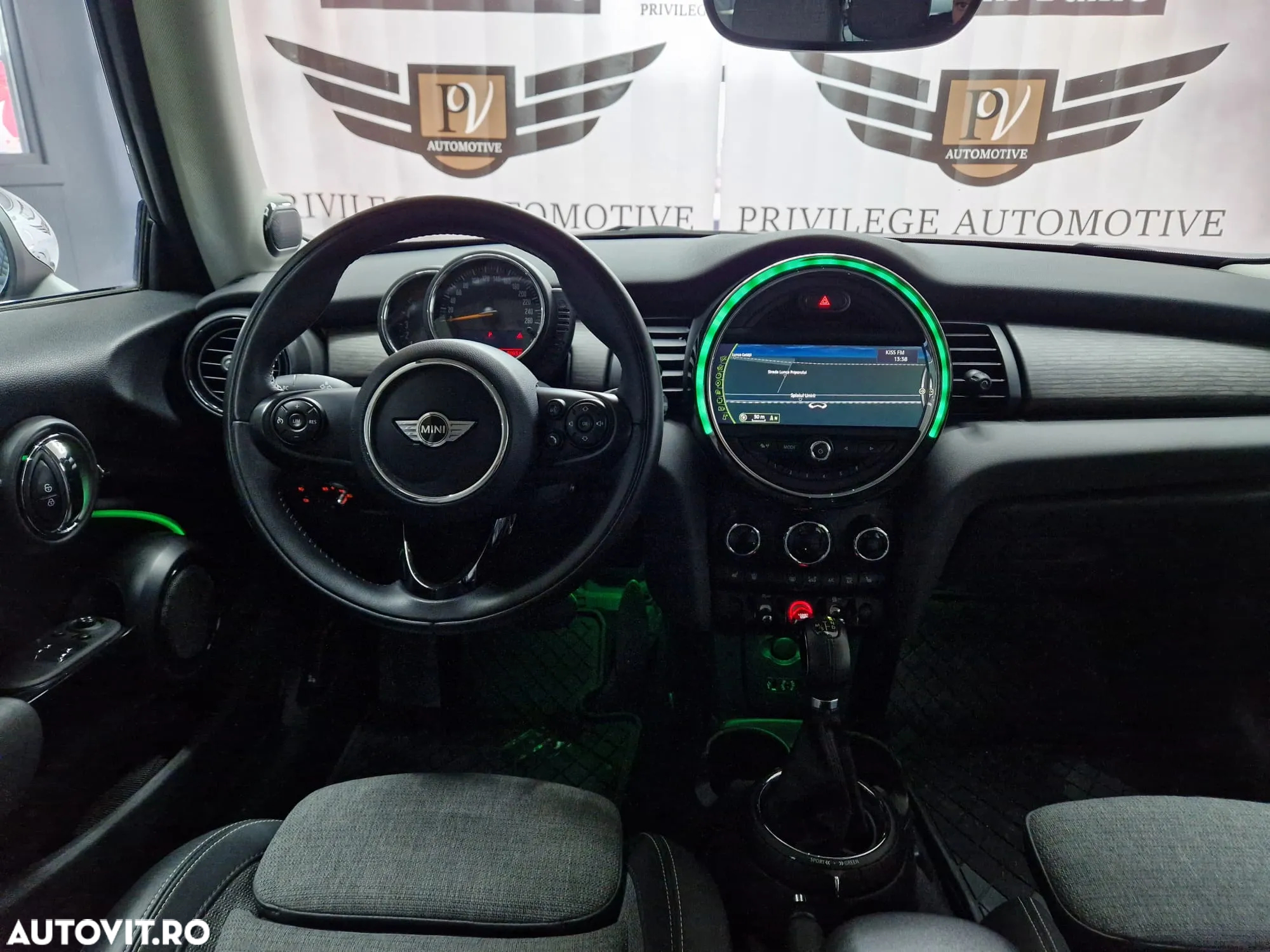 Mini Cooper SD AT Coupe - 10