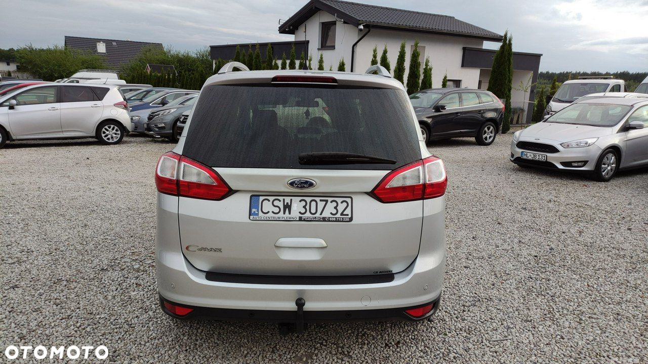 Ford Grand C-MAX - 34