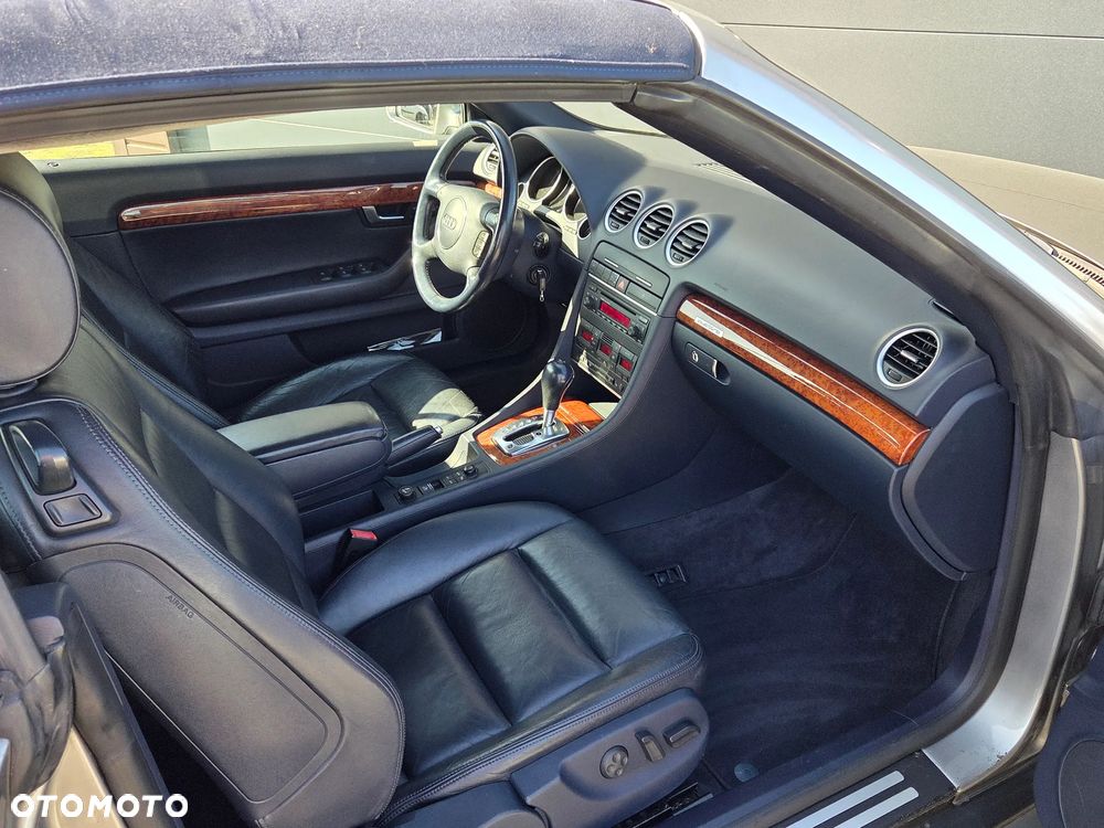 Audi A4 Cabrio - 7