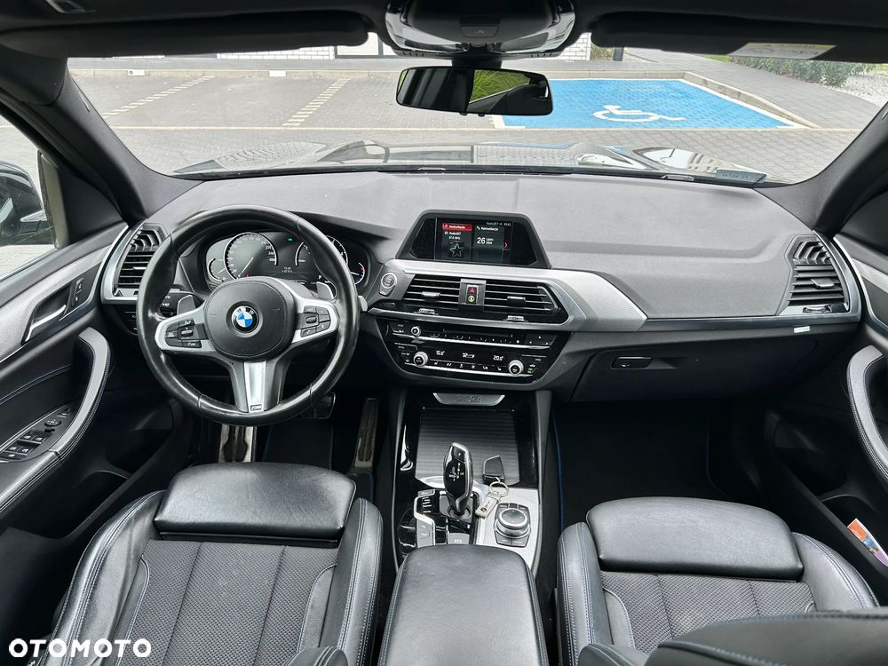 BMW X3 xDrive20d - 32