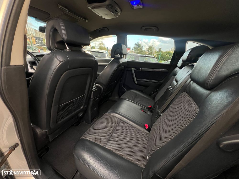 Chevrolet Captiva 2.0 VCDi Seven 7L - 13