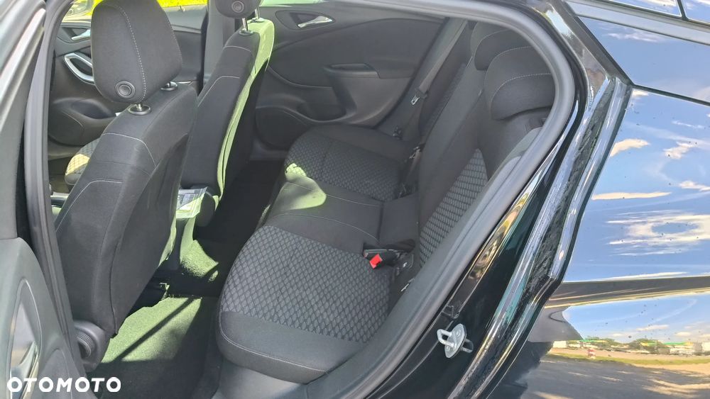 Opel Astra 1.4 Turbo Dynamic - 12