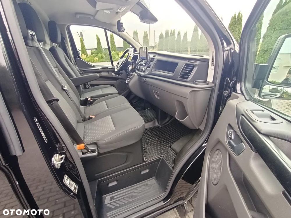 Ford Transit Custom - 12