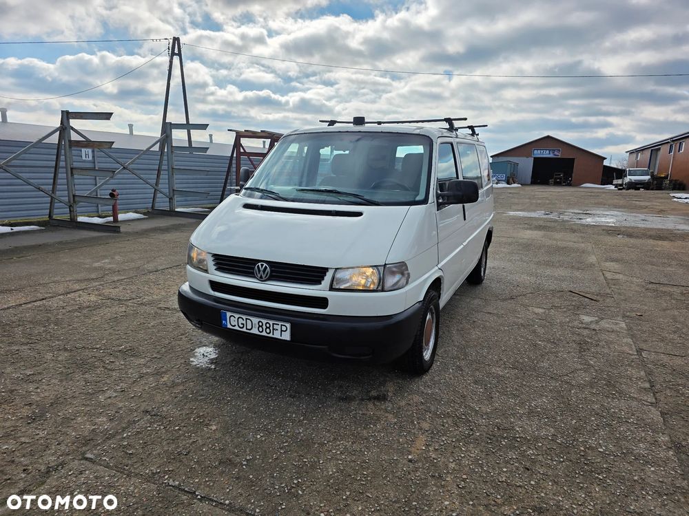 Volkswagen Transporter - 1