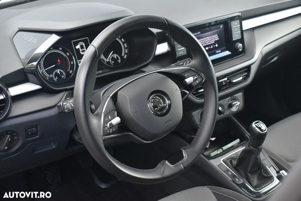 Skoda Fabia 1.0 TSI Ambition - 11