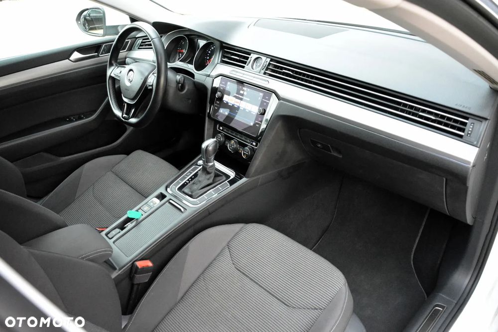 Volkswagen Arteon 2.0 TDI SCR Essence DSG - 14