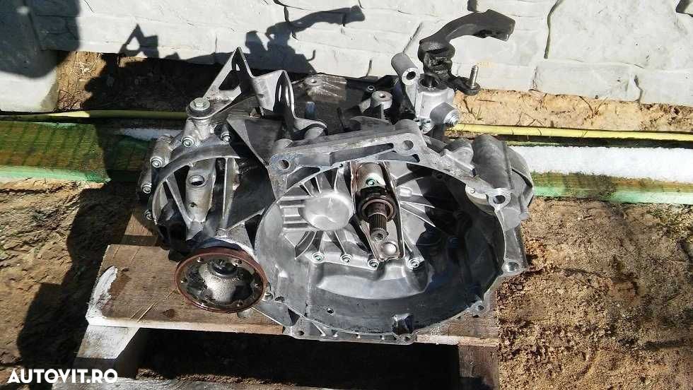 Cutie viteze VW Passat; 1.6 Benzina; 5 Trepte - JJU - 4