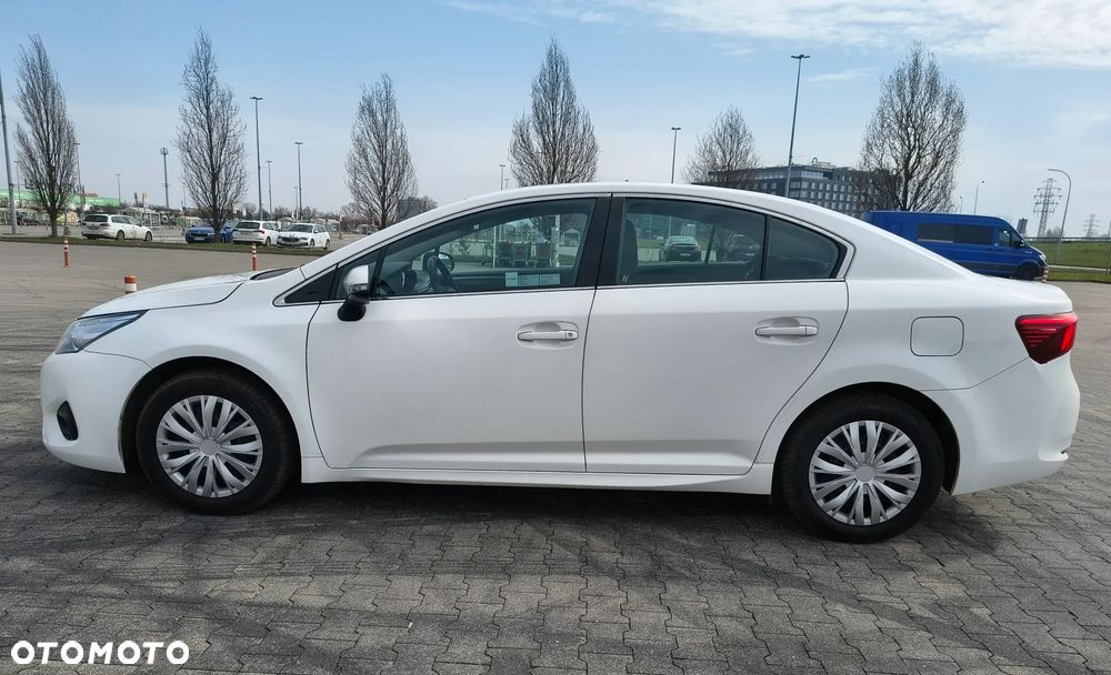 Toyota Avensis 1.8 Active - 7