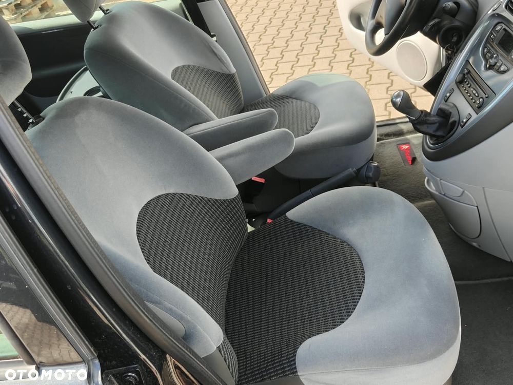 Citroën Xsara Picasso 1.6i SX Plus - 23