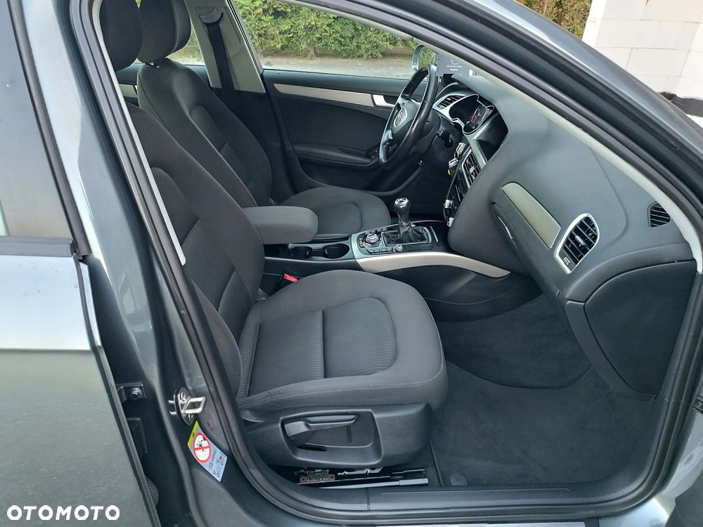 Audi A4 Limousine 1.8 TFSI Ambiente - 17