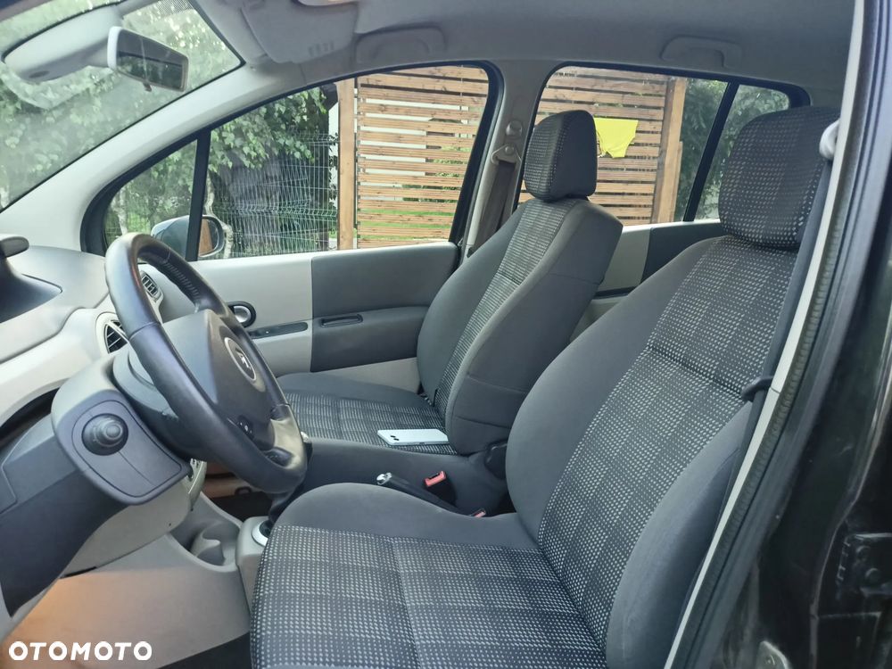 Renault Modus 1.6 Luxe Dynamique - 15