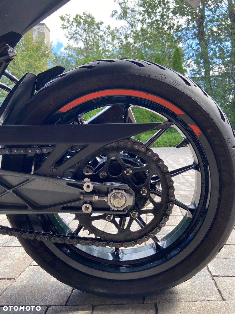 KTM Duke 125 - 10