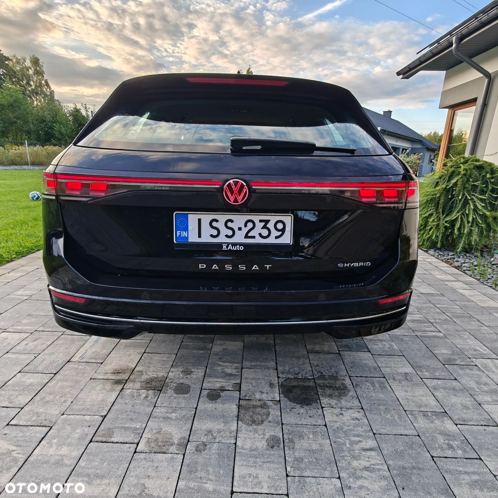 Volkswagen Passat - 5
