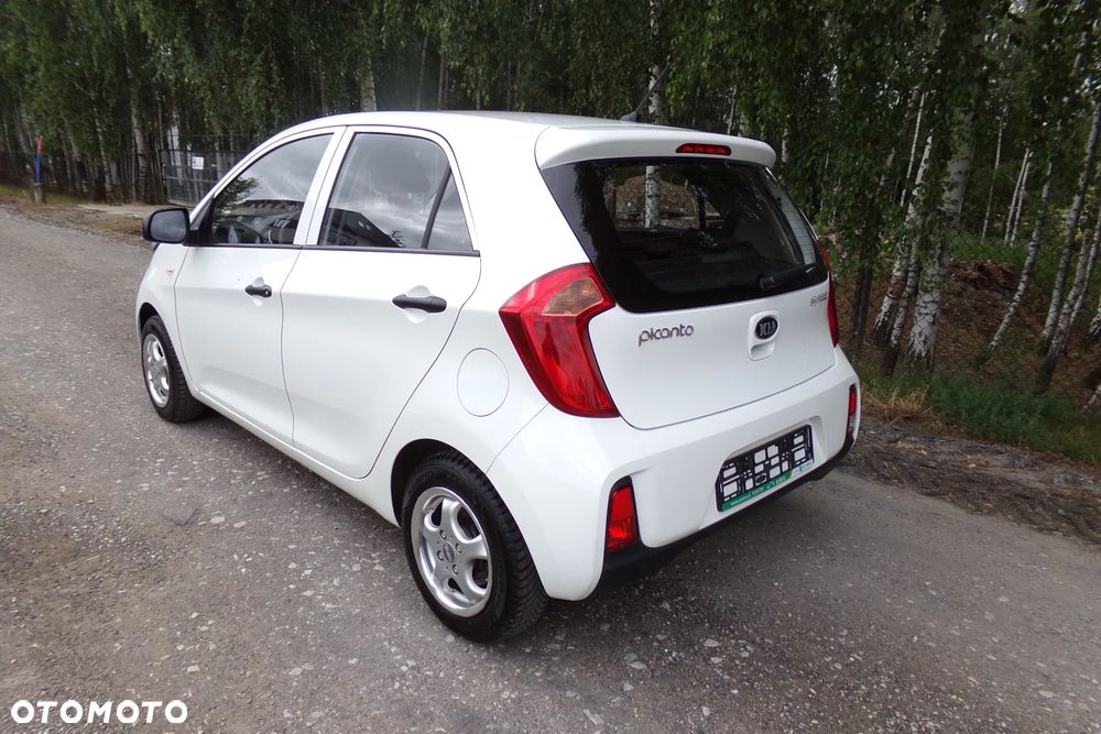 Kia Picanto - 8