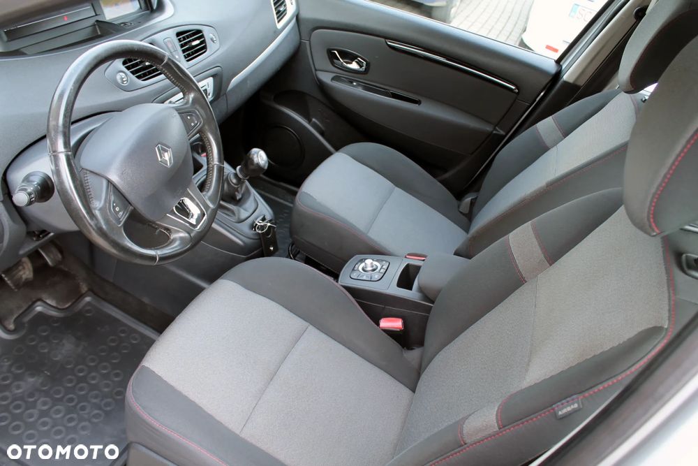 Renault Grand Scenic Energy TCe 130 S&S Bose Edition - 10