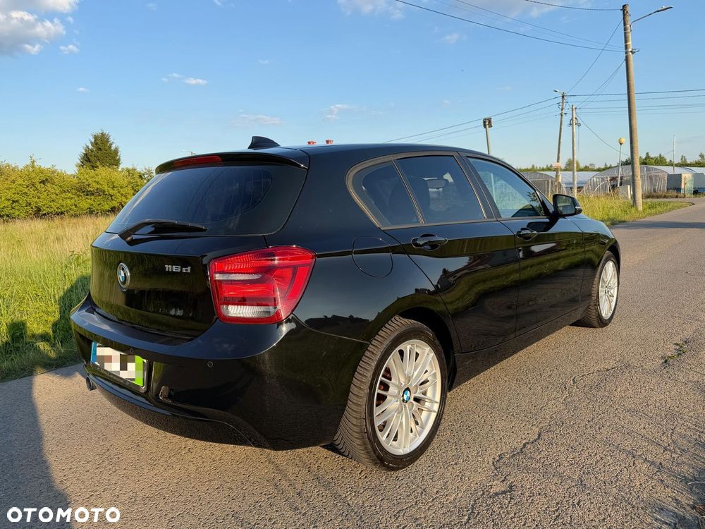 BMW Seria 1 116d - 5