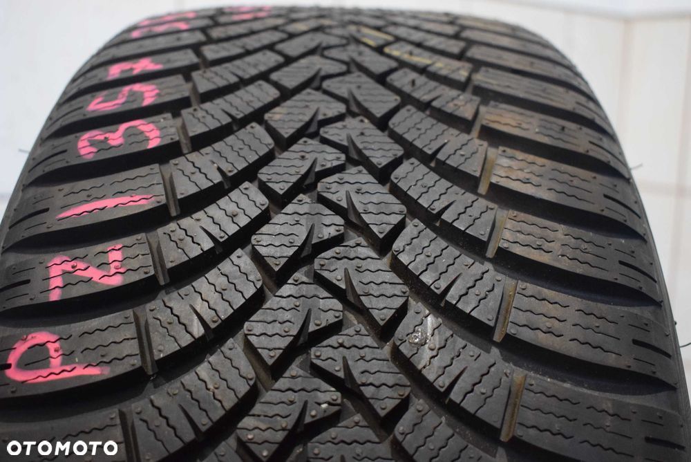 R19 235/35 Falken Eurowinter HS01 Wysyłka gratis! - 1