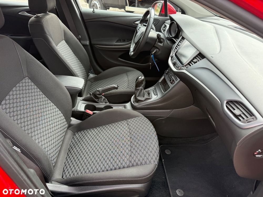 Opel Astra - 17