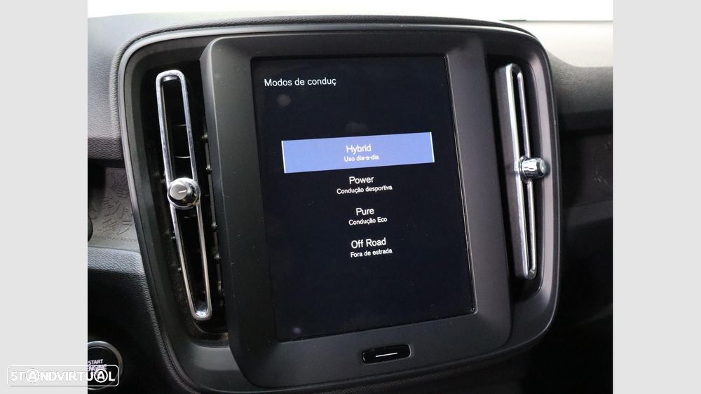 Volvo XC 40 1.5 T4 PHEV Core - 16