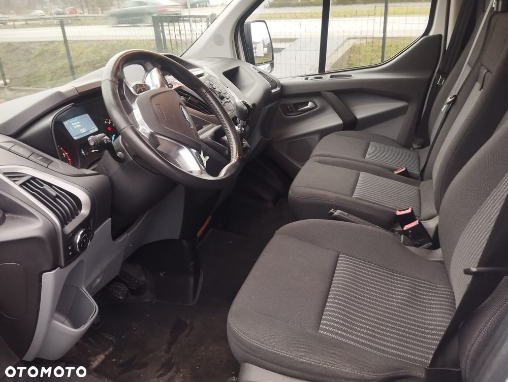 Ford Transit Custom - 7