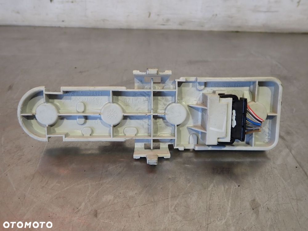 WKŁAD LAMPY LEWY TYŁ AUDI A4 B5 8D9945257 - 3