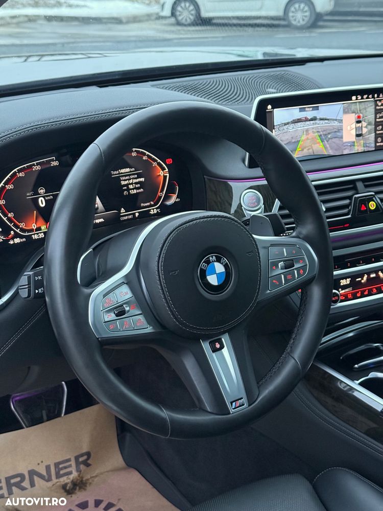 BMW Seria 7 730Ld xDrive MHEV - 16