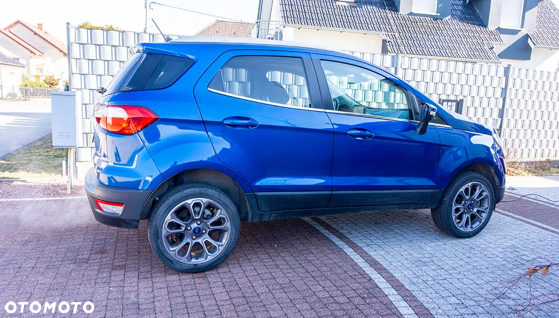 Ford EcoSport - 4