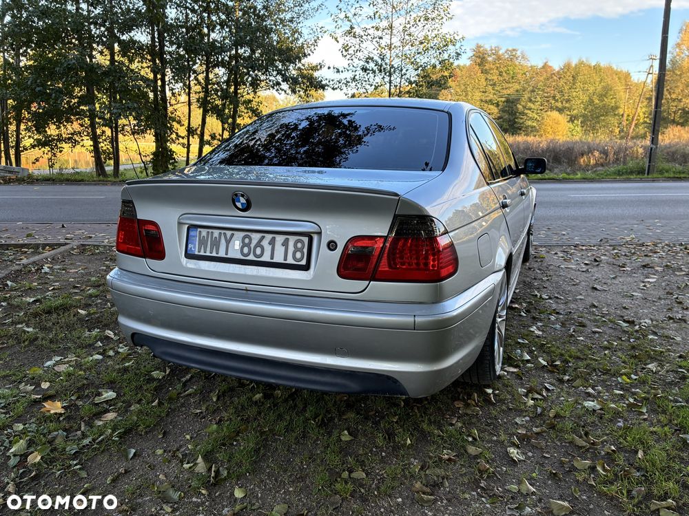 BMW Seria 3 2003 photo 5