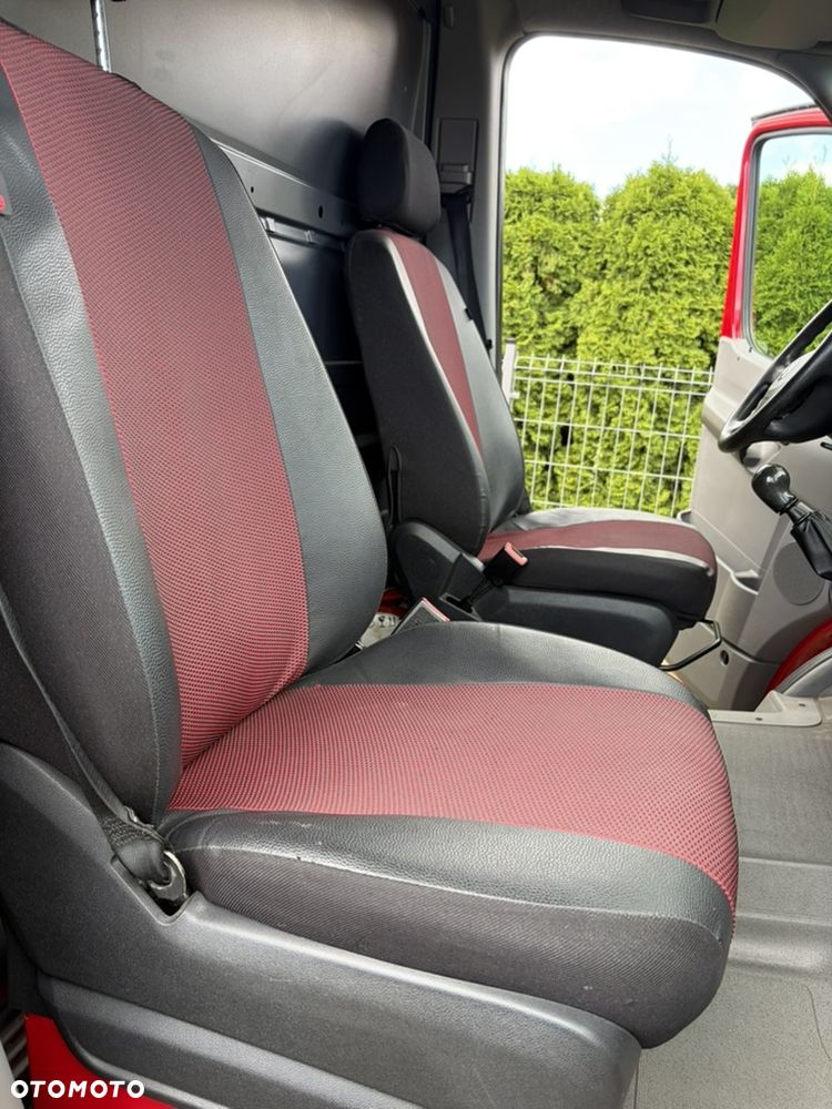 Volkswagen CRAFTER - 16