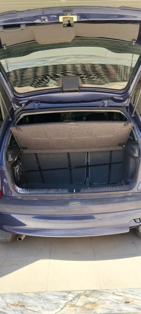 Opel Corsa 1.2 16V Swing - 9