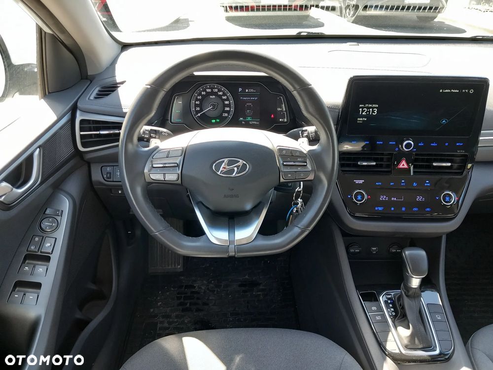 Hyundai IONIQ Hybrid Business - 9