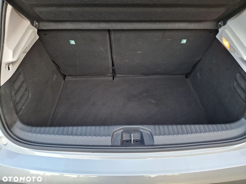 Renault Clio 1.0 TCe Intens - 26