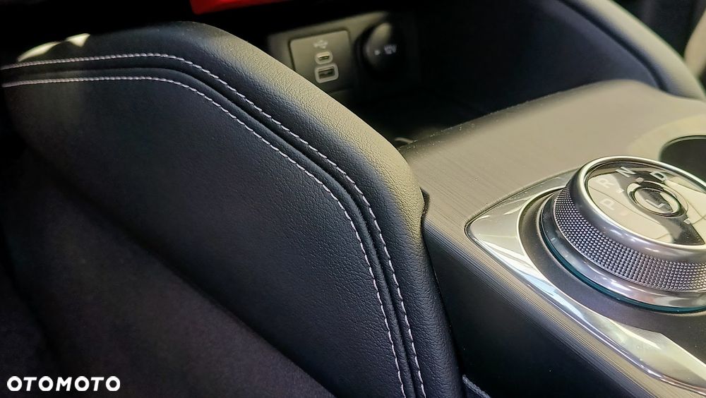 Ford Kuga 2.5P PHEV FWD Sound Edition eCVT - 31
