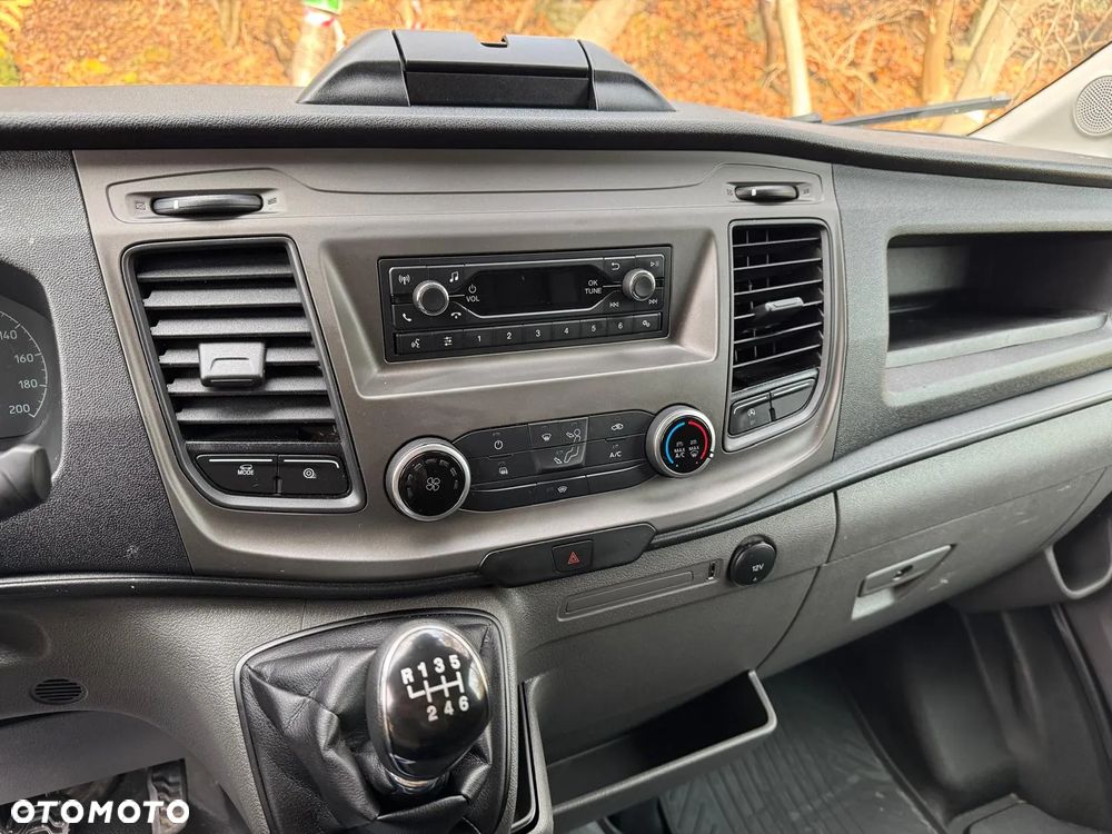 Ford Transit Kontener - 11