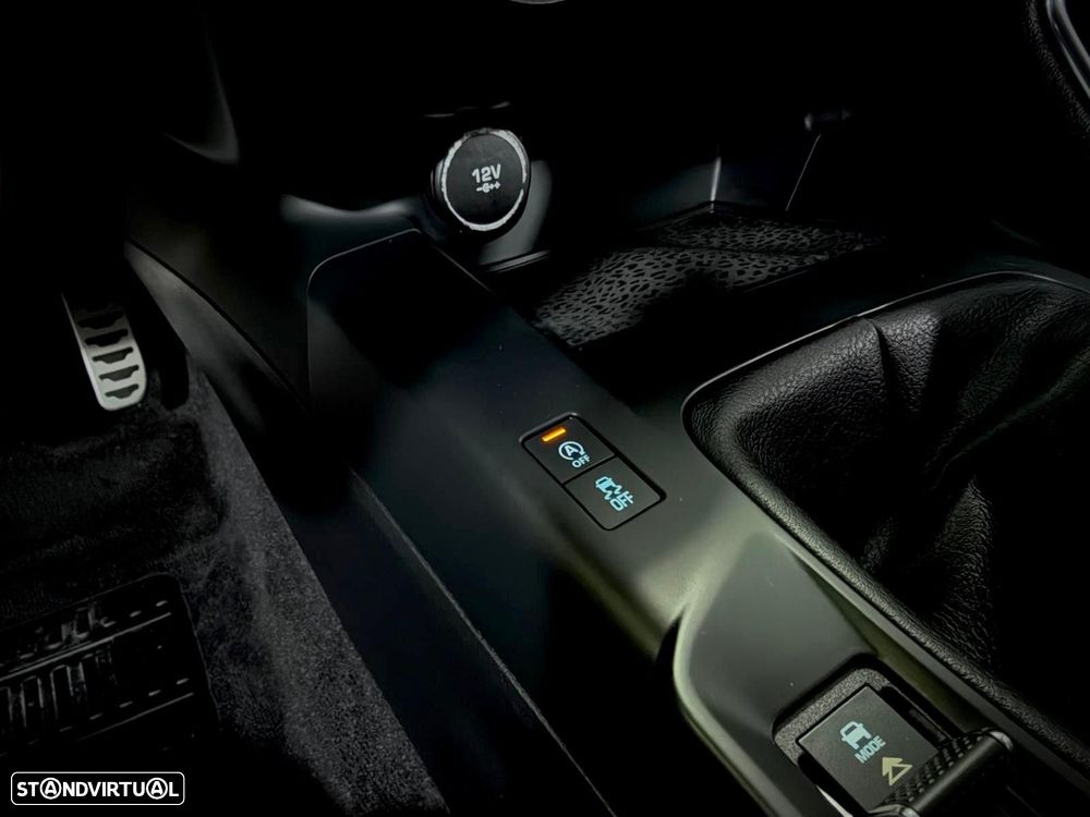 Jaguar E-Pace 2.0 i4D R-Dynamic S - 43