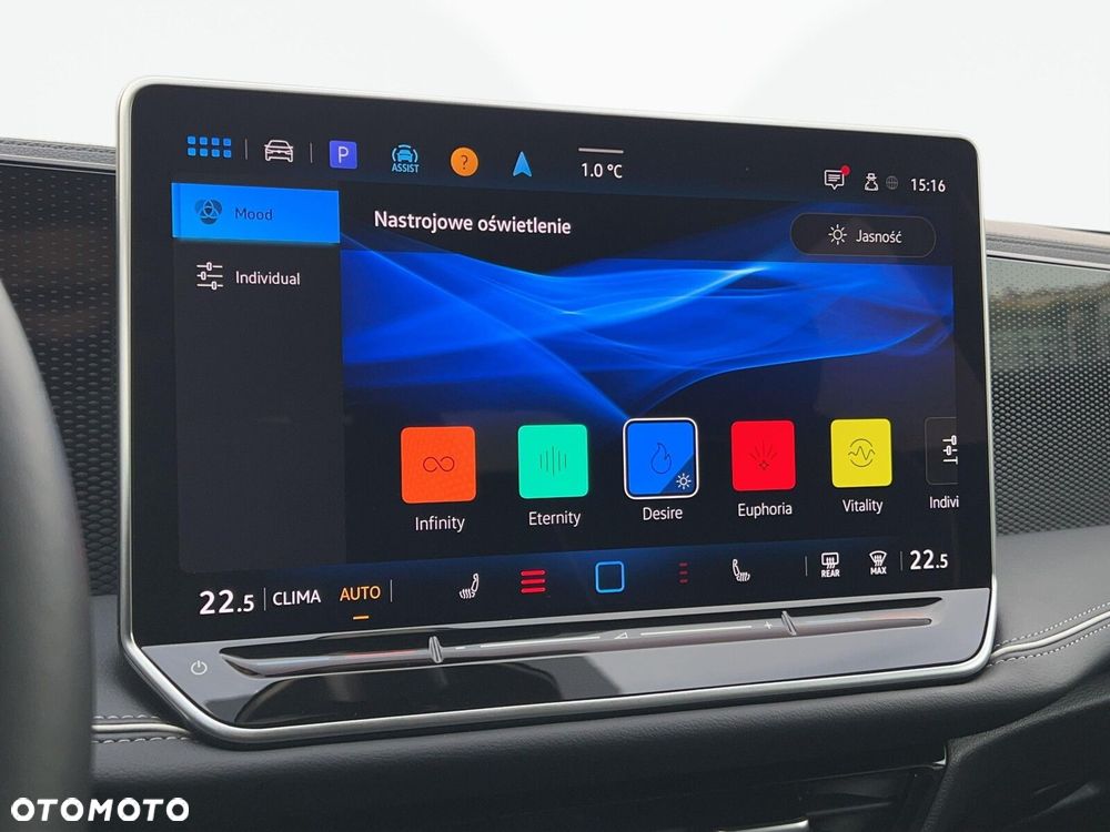 Volkswagen Passat - 35